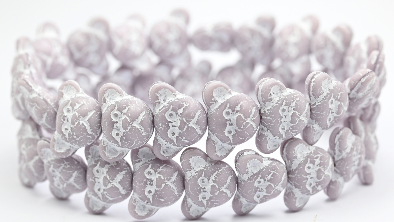 Sad Bear Muzzle Beads, Silky Lavender White Lined (1419-21350-46401), Glass, Czech Republic ~ STRANDED