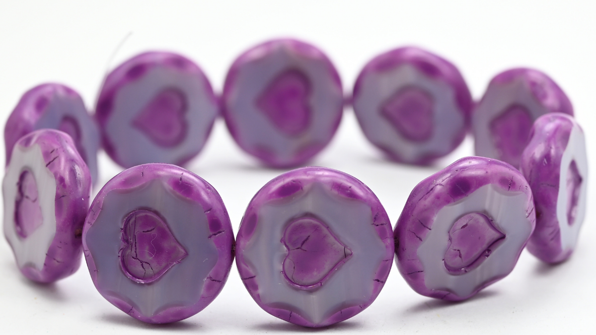 Table Cut Round Beads With Heart, Silky Lavender Pink Spotted (21350-33306), Glass, Czech Republic ~ STRANDED