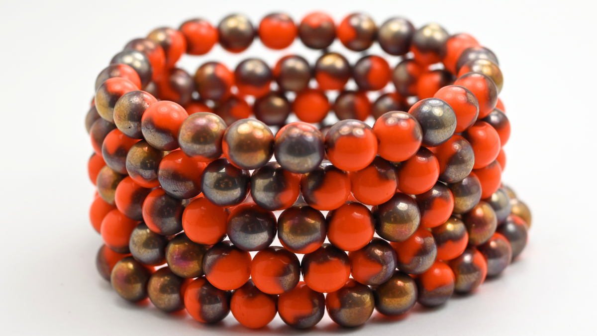 Round Druck Beads, Opaque Orange Rose Gold Capri (8-93130-27101), Glass, Czech Republic ~ STRANDED