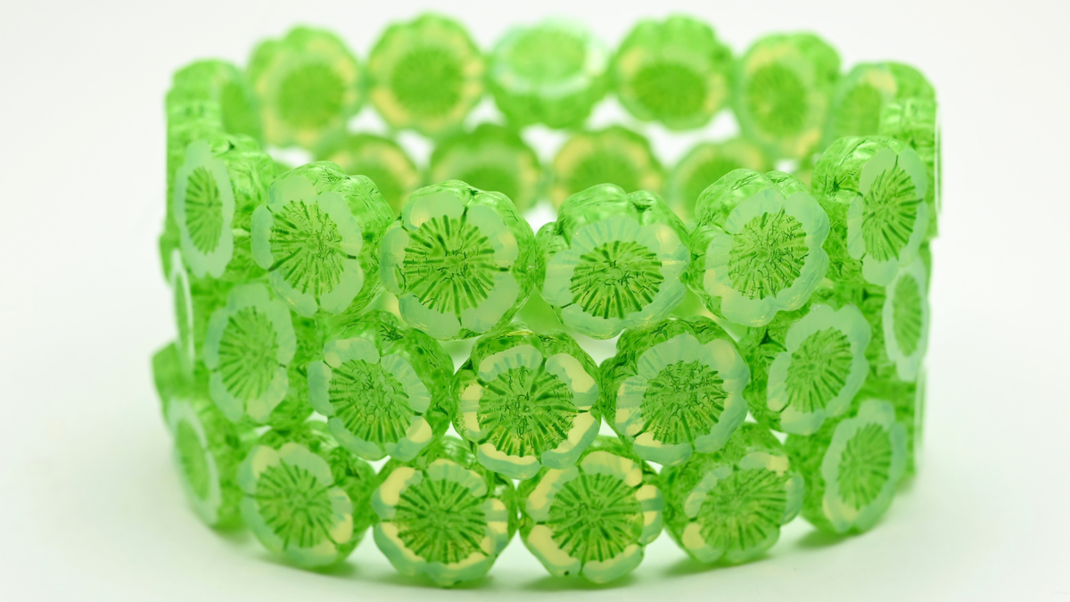 Table Cut Hawaii Flower Beads, Opal White Green Spotted (01000-33311), Glass, Czech Republic ~ STRANDED