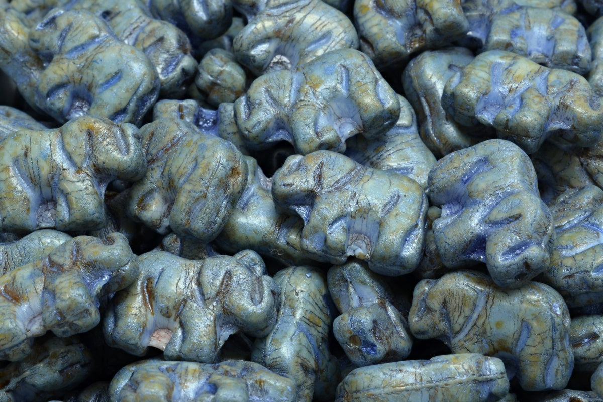 Elephant Beads, White Green Luster Spotted (02010-65325), Glass, Czech Republic