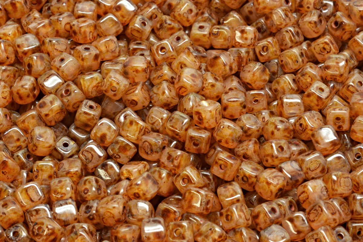 Cube Beads, Opal Pink Travertin (71400-86800), Glass, Czech Republic