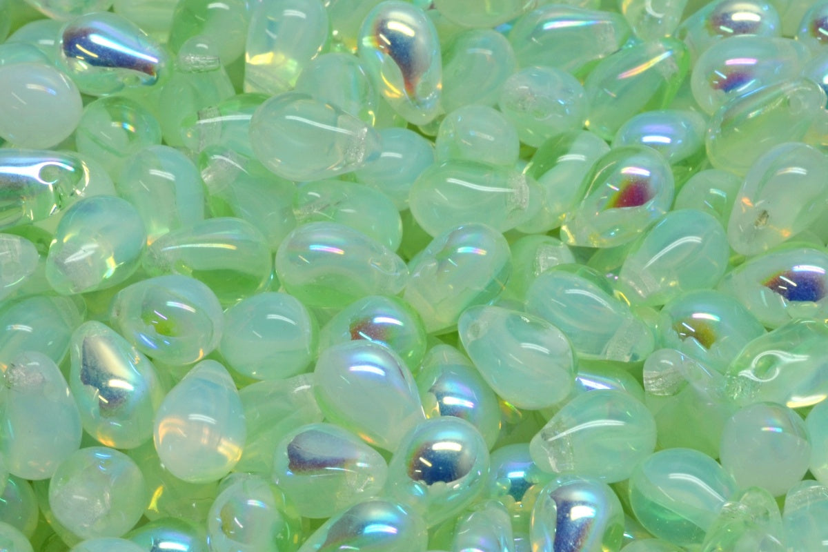 OUTLET 10 grams Drop Beads, 6 x 9 mm, Opal White Transparent Green Ab (01000-50800-28701), Glass, Czech Republic
