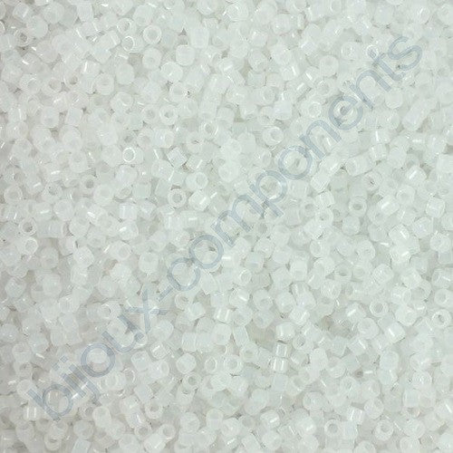 ミユキ デリカ シードビーズ ロカイユ オパールホワイト (# DB0220) ガラス製 日本製