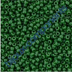 TOHO Round Seed Beads Rocailles, Opaque Pine Green (# 47H), Glass, Japan