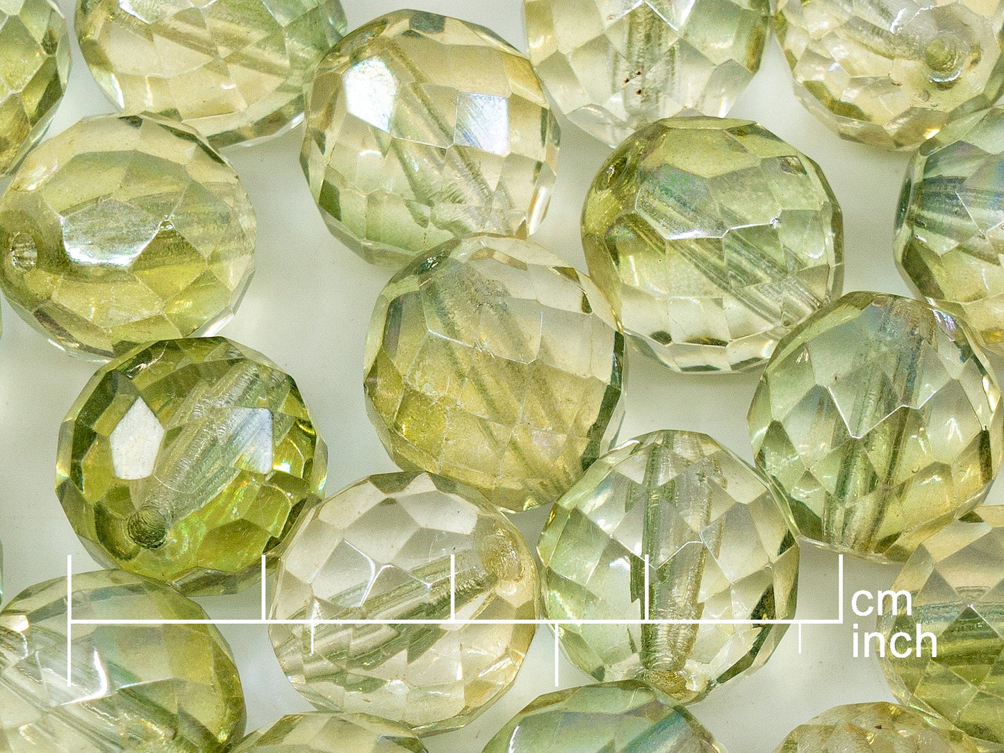 OUTLET 250g Fire Polished Round Faceted Beads, 14 mm, Crystal Combined Luster Yellow Green (151-19001-14x14-00030-91005)
