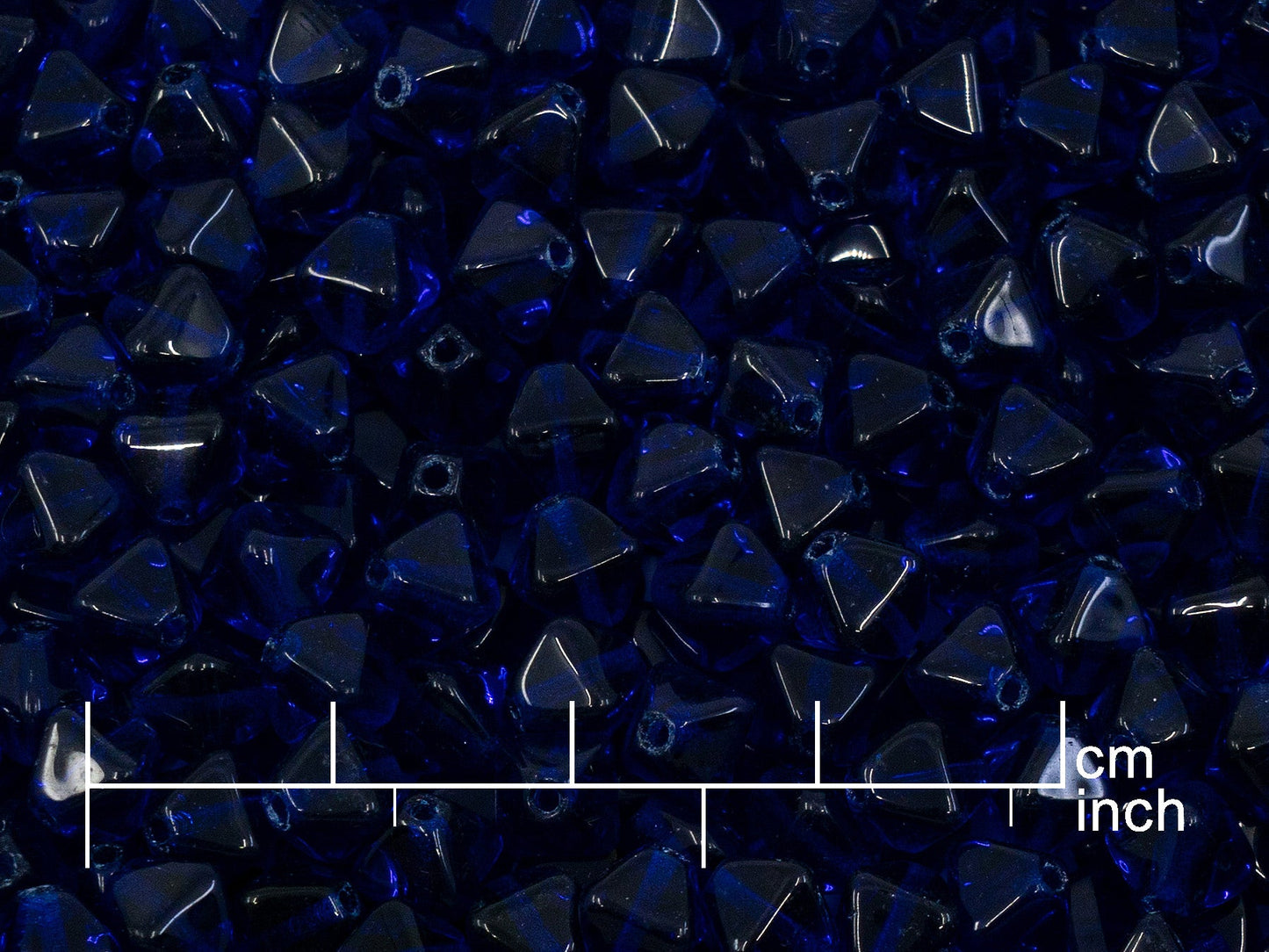 アウトレット 250g バイコーンビーズ、6mm、透明ブルー (111-00066-06x06-30090)