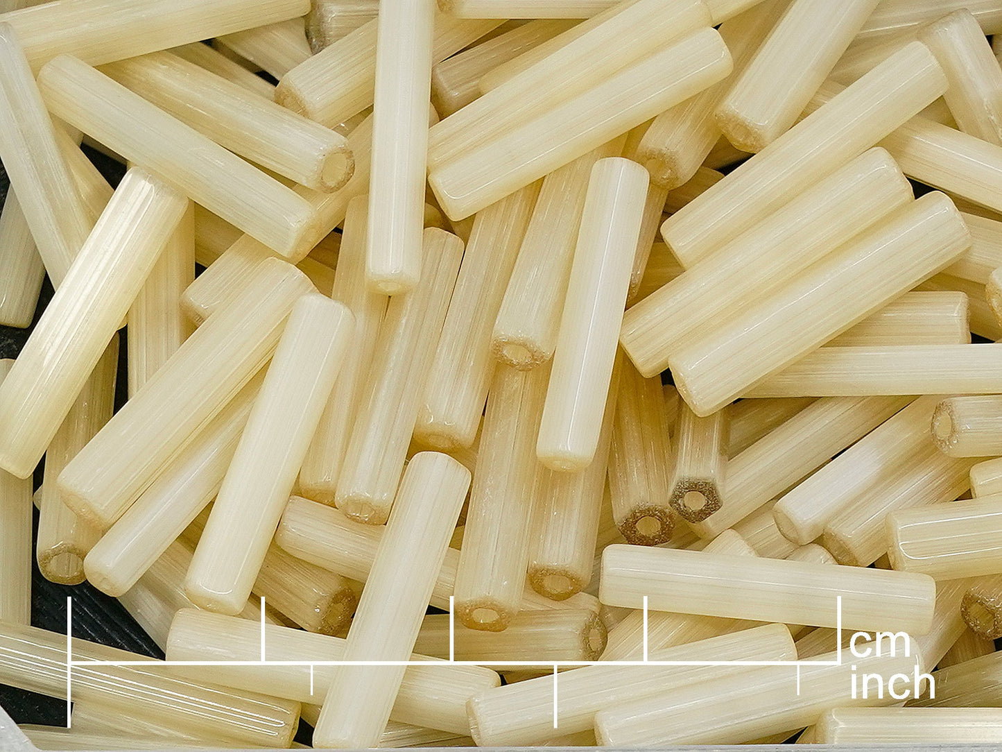 OUTLET 10 grams Atlas Satin Vintage Beads, other x mm, Beige (beige), Glass, Czech Republic