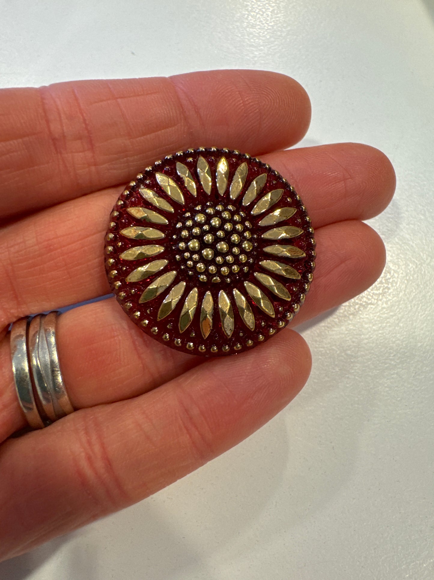 OUTLET 1 pcs Hand Painted Glass Buttons with ornament, size 14 (31.5 mm), Glass, Czech Republic