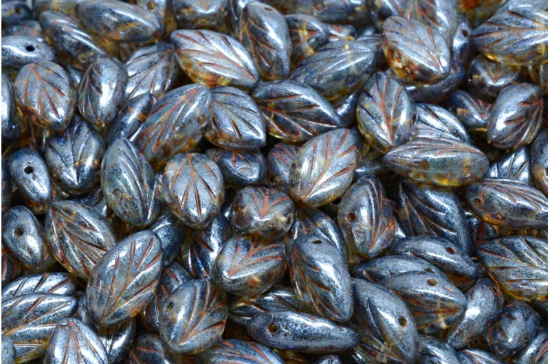 ブナの葉のビーズ、クリスタルグリーンの光沢、斑点模様(00030-65325)、ガラス、チェコ共和国