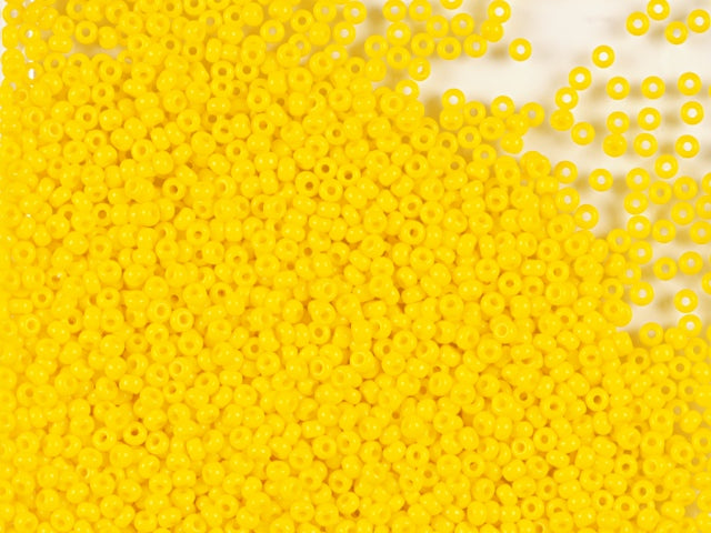 プレシオサ オルネラ シードビーズ コーティング 1kg 丸穴 マット ばら売り 不透明イエロー「リモン」(83130) ガラス製 チェコ共和国 アウトレット