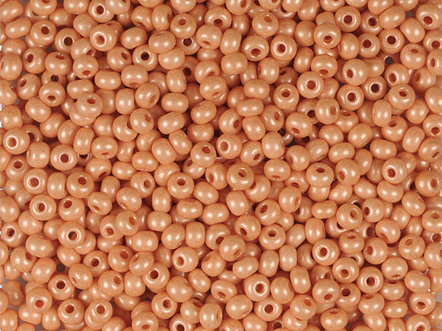 1 kg プレシオサ オルネラ シードビーズ コーティング 丸穴 ルース ブラウンテラパール染めチョークホワイト (16918) ガラス チェコ共和国 アウトレット