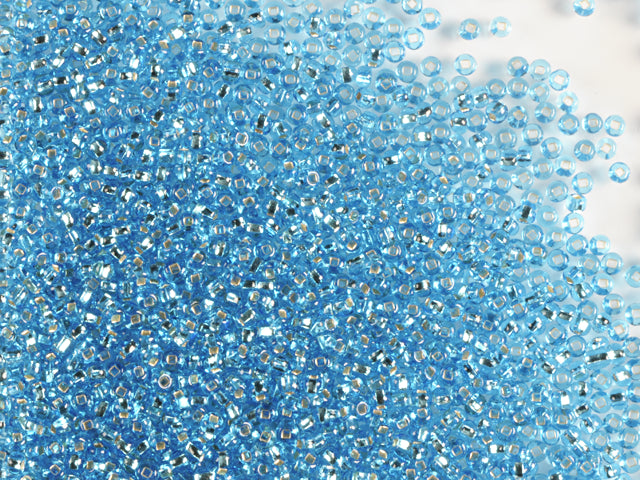 1 kg プレシオサ オルネラ シードビーズ コーティング スクエアホール ルース アクアマリン シルバーライン (67030) ガラス チェコ共和国 アウトレット