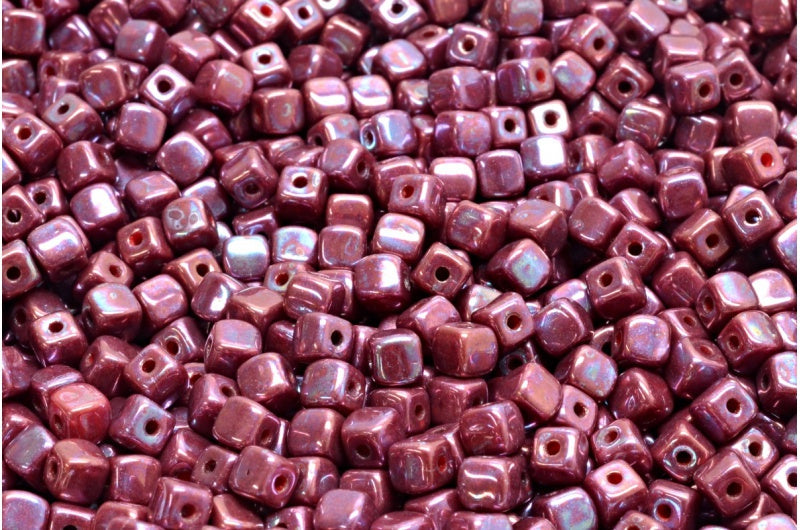OUTLET 10 grams Cube Beads, Red Nebula (93200-15001), Glass, Czech Republic