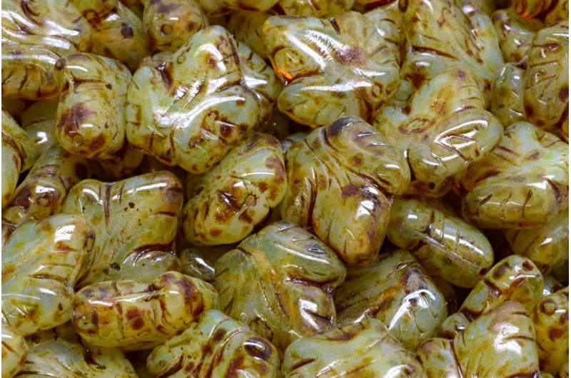 葡萄叶珠,蛋白石白色石灰华浅绿色(01000-86800-34310),玻璃,捷克共和国