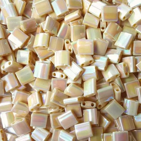 Miyuki Tila / Half Tila / Quater Tila 2-hole Beads, Opaque Pear AB (TL0488), Glass, Japan