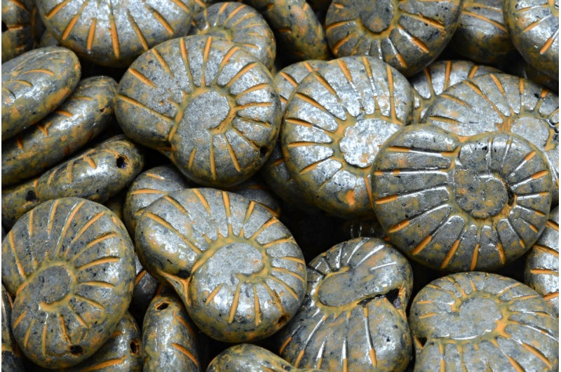 OUTLET 10 grams Shell Beads, 17 x 13 mm, Black 84303 Silver Splash (23980-84303-86790), Glass, Czech Republic