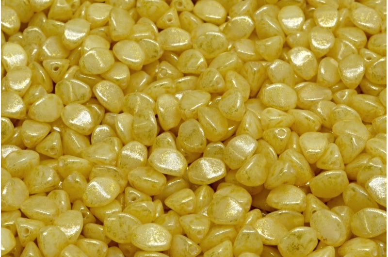 Pinch Beads, White Light Yellow (02010-34302), Glass, Czech Republic