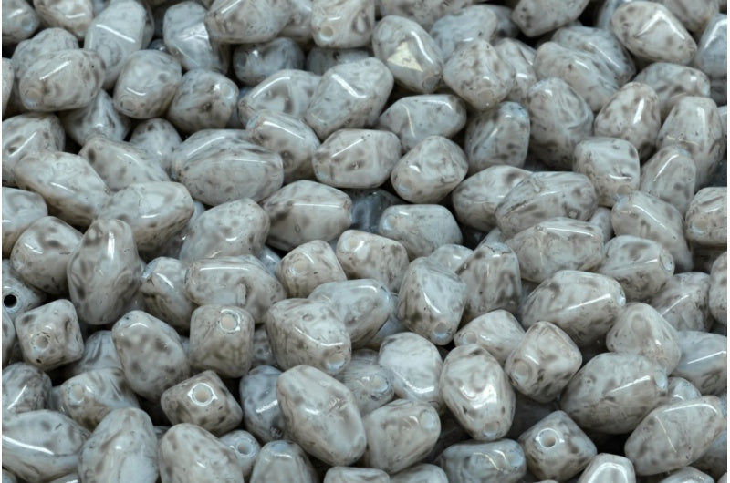 オリーブオーバルプレスガラスビーズ(エッジ付き)、ホワイトオパール 34312 (02020-34312)、ガラス、チェコ共和国