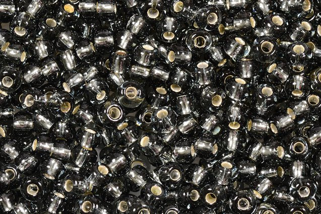 圆形 Preciosa Ornela Rocailles 种子珠,透明灰色,镀银 (47010),玻璃,捷克共和国