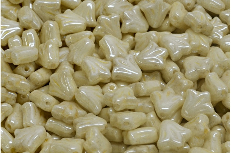 ユリの花ビーズ、ホワイトラスターイエローフルコーティング(02010-14483)、ガラス、チェコ共和国