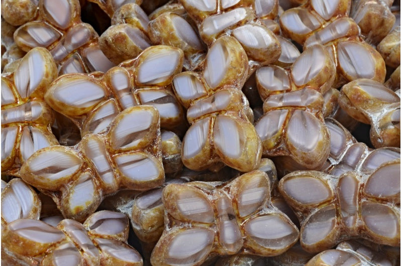 テーブルカットバタフライビーズ、バイオレットムーンライトトラバーチン(26016-86800)、ガラス、チェコ共和国