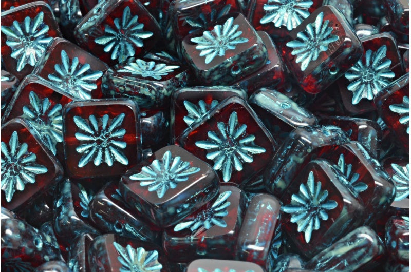 テーブルカットスクエアキウイビーズ、ルビーレッドトラバーチンライトブルーライン(90080-86800-43811)、ガラス、チェコ共和国