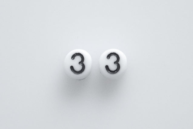 レタービーズ、チョークホワイト 46449 3 (03000-46449-3)、ガラス、チェコ共和国