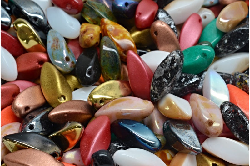 OUTLET 10 grams Twist Beads, 8 x 16 mm, 1 Mixed Colors (00001-mix), Glass, Czech Republic