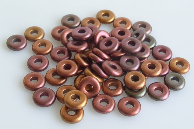 フィッシュリングビーズ、バイオレットレインボーメタリックアイリス(01640)、ガラス、チェコ共和国