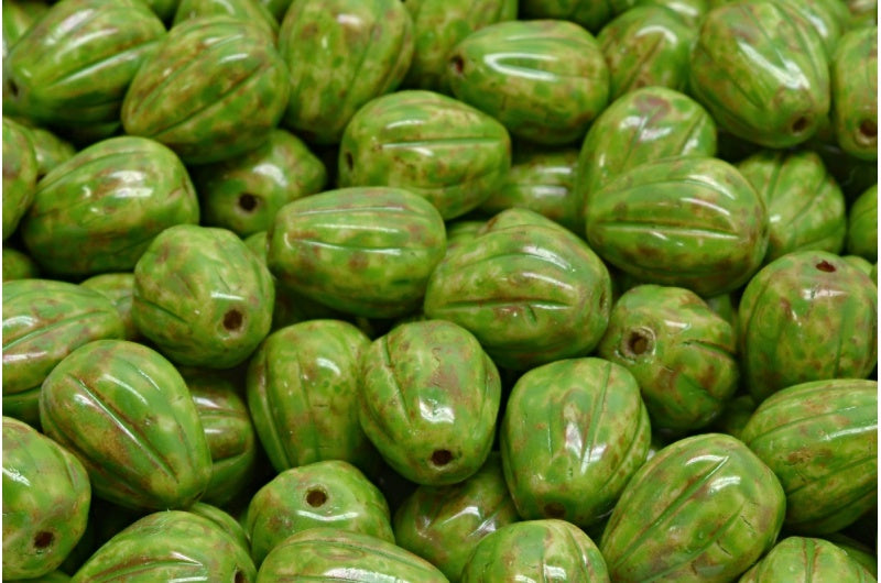 Drop Melon Beads, White Travertin Green Spotted (02010-86800-33311), Glass, Czech Republic