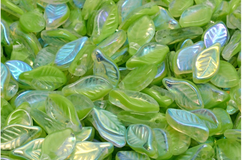 ベイリーフビーズ、不透明グリーンAB(56018-28701)、ガラス、チェコ共和国