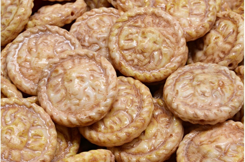Lion Head Coin Beads, White Travertin Beige Travertin Spotted (02010-86800-33301), Glass, Czech Republic