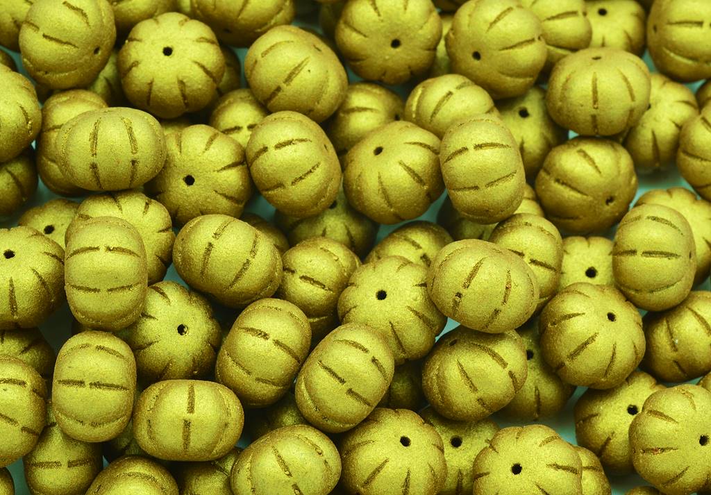 パンプキンビーズ、オリーブゴールド真鍮(01720)、ガラス、チェコ共和国