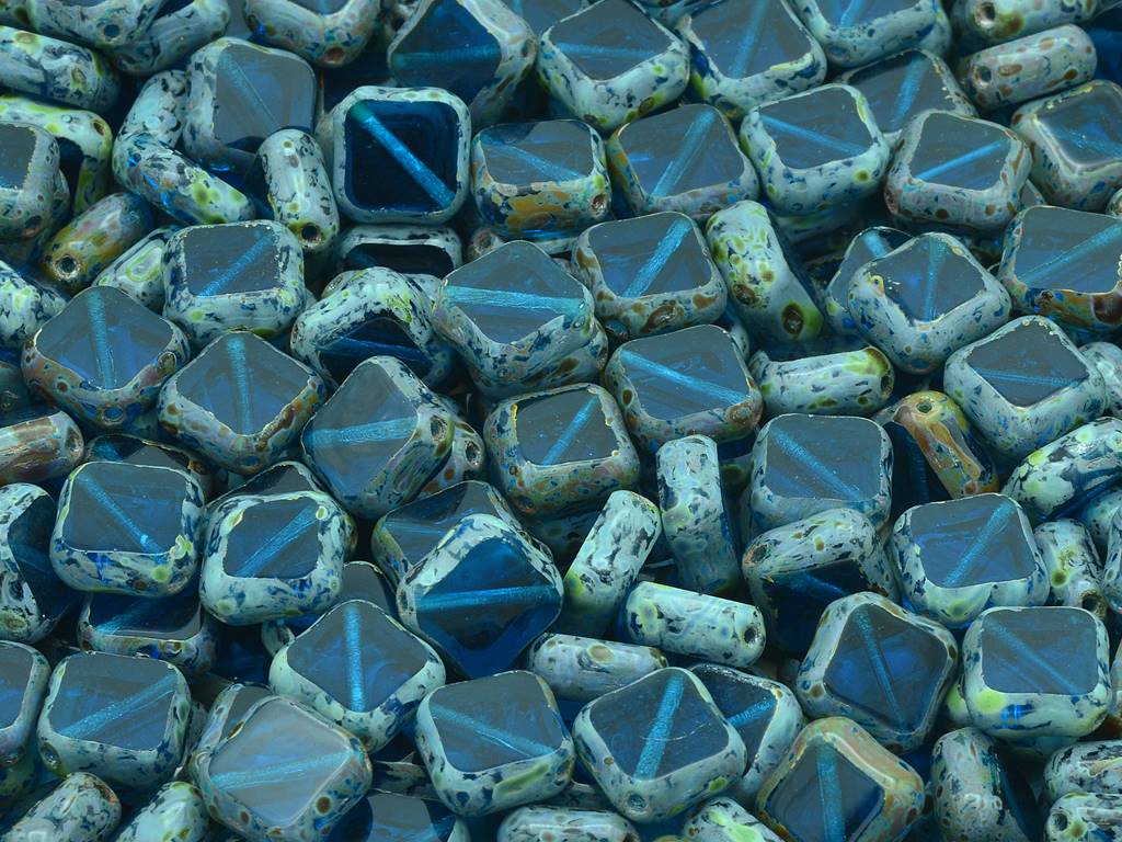 台面切割方形珠子,透明水绿色石灰华 (60080-86800),玻璃,捷克共和国