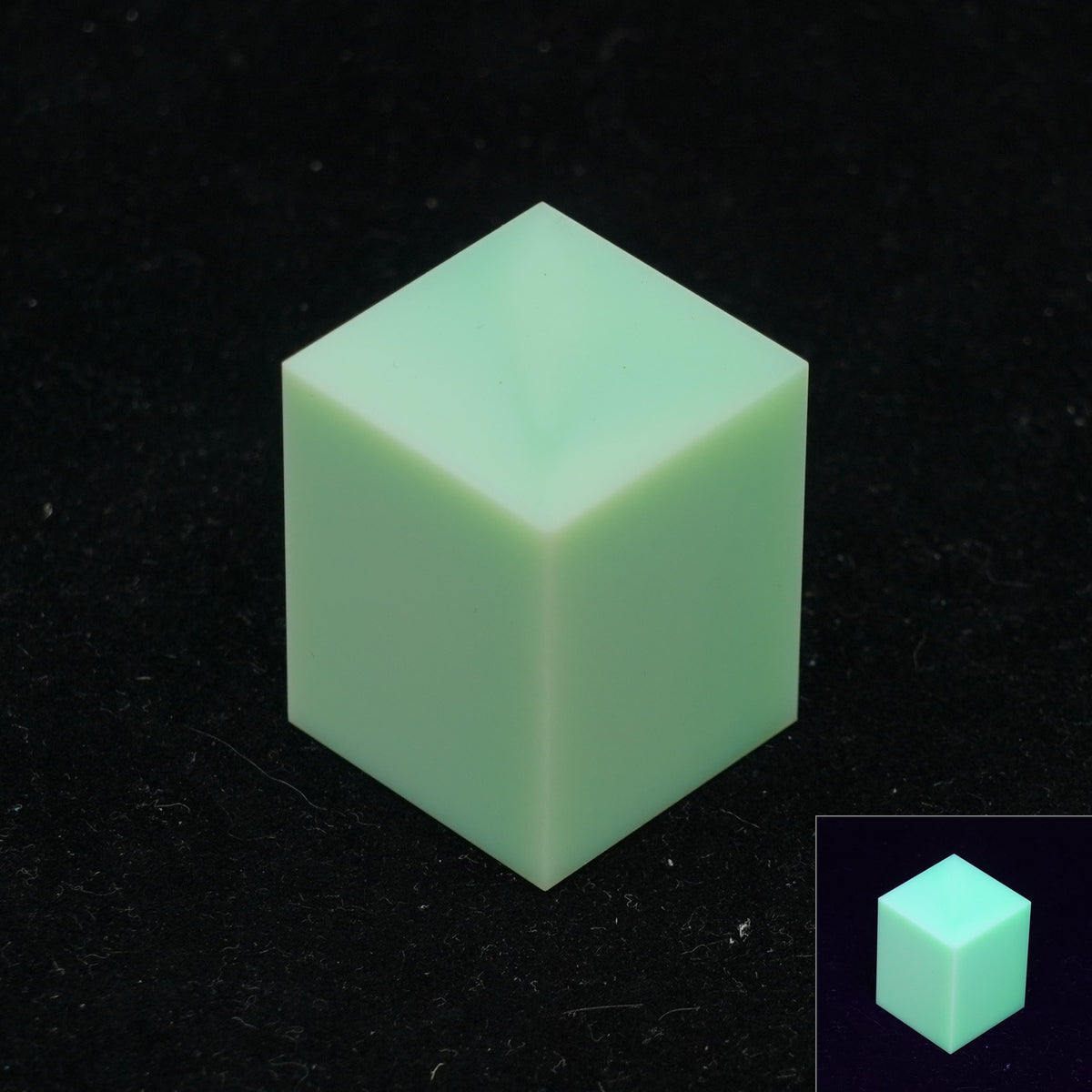 1 pc Uranium Polished Bar, Color 2, Glass, Czech Republic, OUTLET