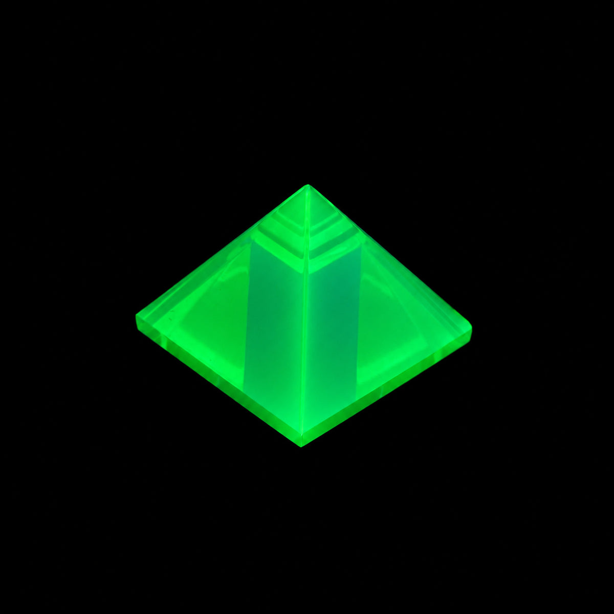 1 pc Uranium Polished Pyramid (small 30mm), Color 3 - Green Transparent, Glass, Czech Republic, OUTLET