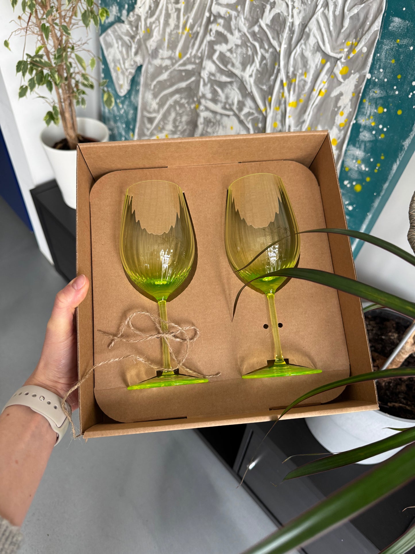 铀玻璃餐具(紫外线下发光) - 威士忌玻璃杯,捷克共和国