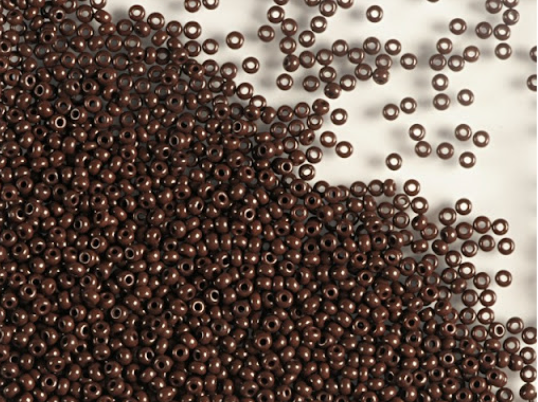 OUTLET 10 grams Preciosa Ornela Seed Beads, Round Hole, Loose, 10/0, Opaque Brown (13780), Glass, Czech Republic