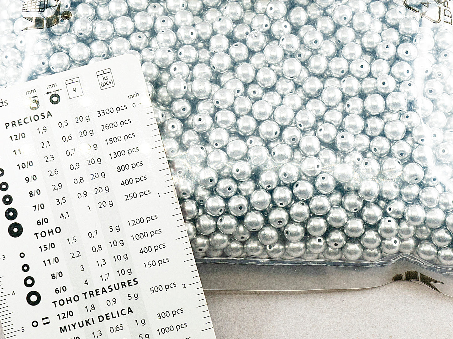 アウトレット 250g ラウンドプレスドドラックビーズ、6 x 6 mm、17000 (17000)、ガラス、チェコ共和国