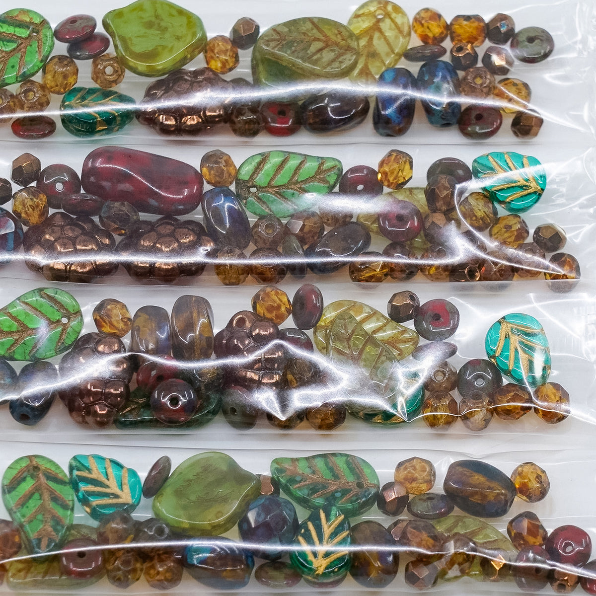 OUTLET 10 grams Glass Bead Mix By Kids, size mix, (MIX 007), Glass, Czech Republic
