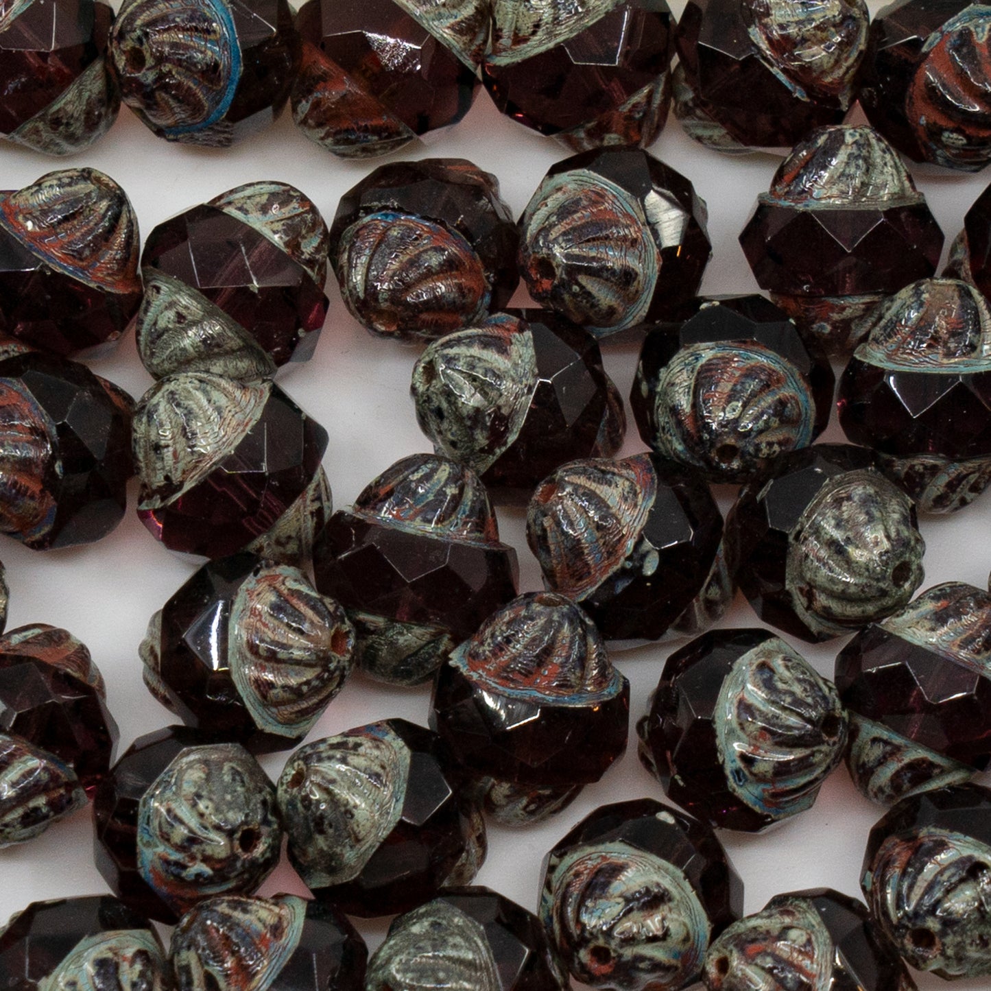 OUTLET 10g Faceted Special Cut Beads, 11 x 10 mm, Amethyst Stain Strong (20060-86805), Glass, Czech Republic