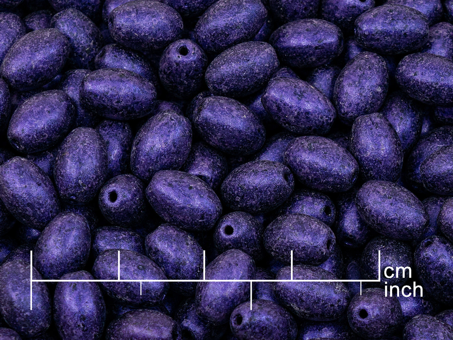 OUTLET 10 克橄榄椭圆形压制玻璃珠,9 x 6 毫米,黑紫色虹彩 (23980-79202),玻璃,捷克共和国