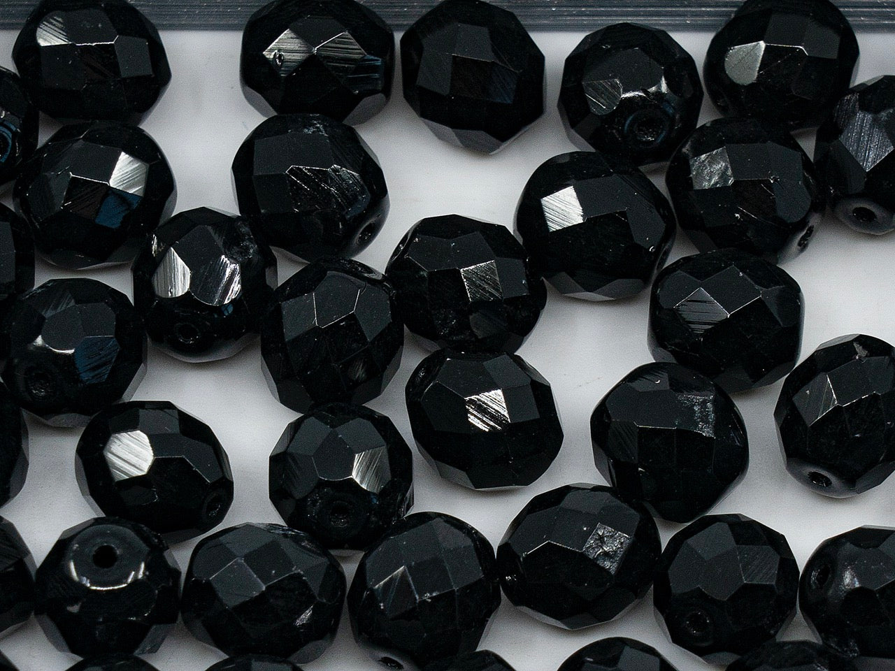 OUTLET Faceted Round Beads, 12 mm, Glass, Czech Republic