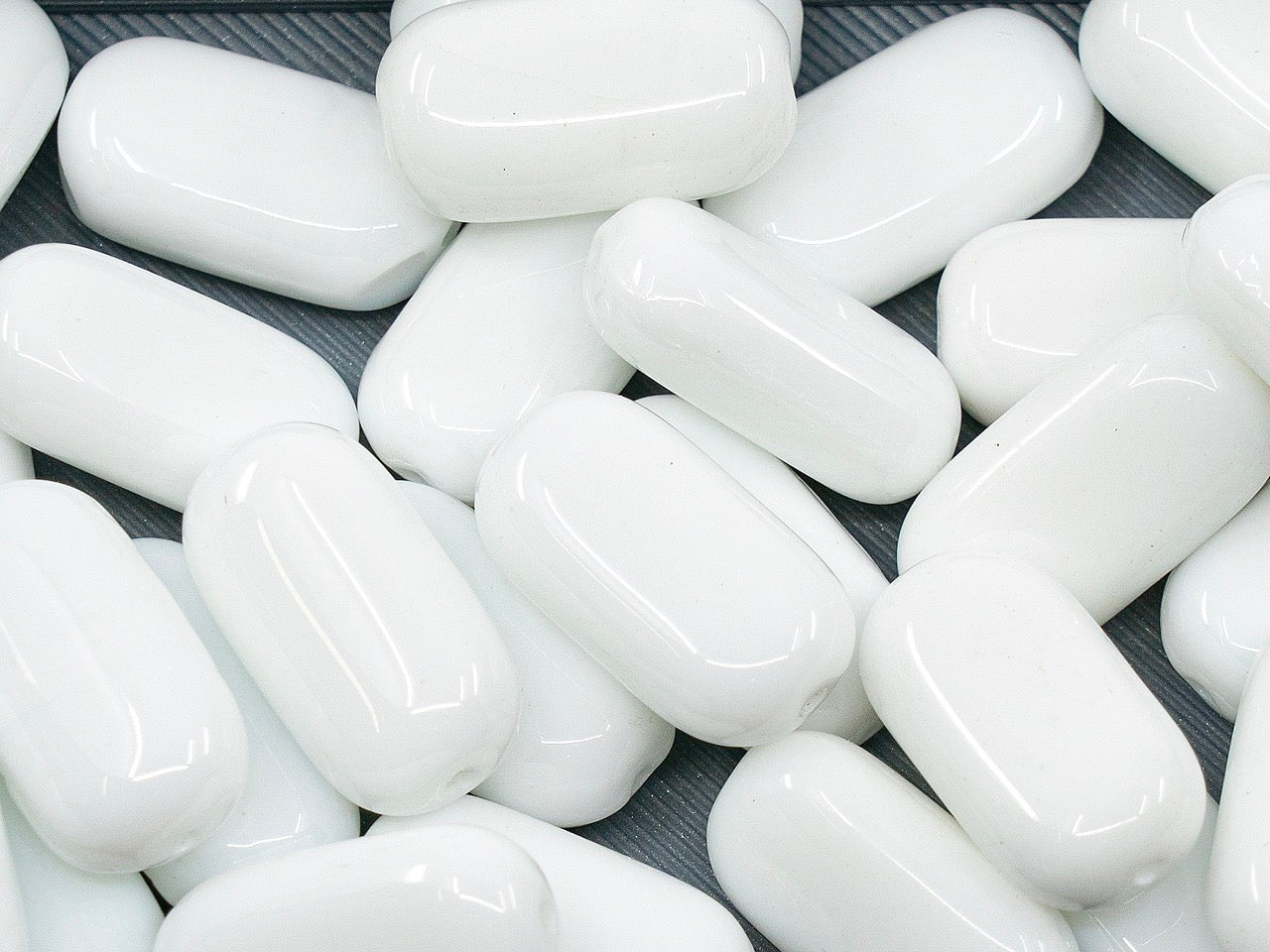 OUTLET Pressed Beads, mm, Glass, Czech Republic