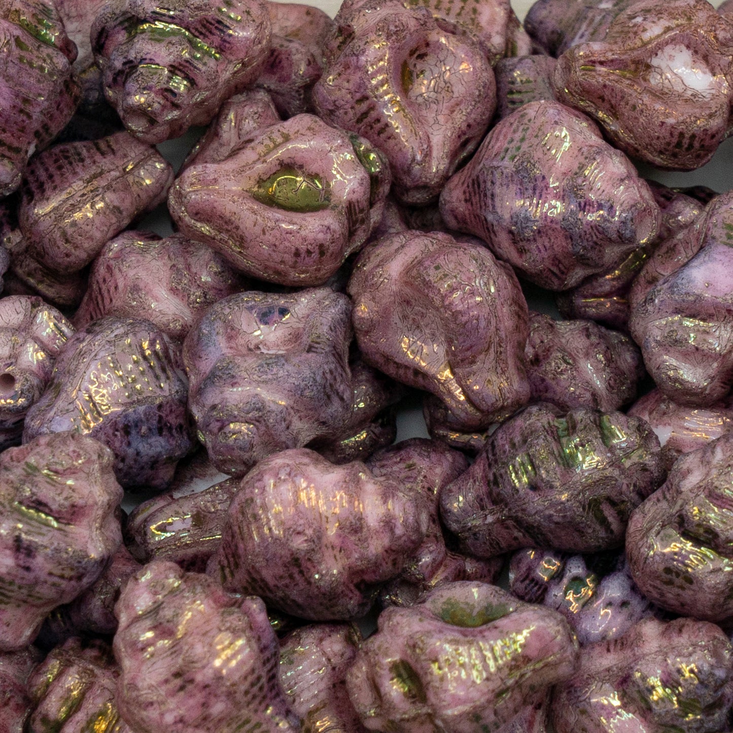 OUTLET 250g/50g Murex Shell Beads, 15 x 12 mm, White Luster Violet Full Coated (02010-14496), Glass, Czech Republic