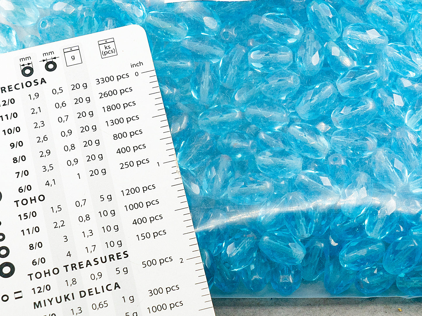 アウトレット 250g ファセット加工 ファイアポリッシュ オーバルビーズ オリーブ 11 x 8 mm 透明アクア (60010) ガラス チェコ共和国