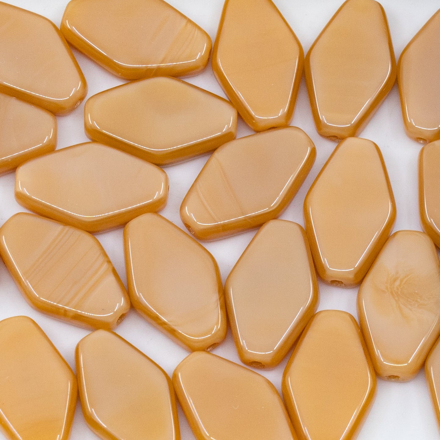 OUTLET 10 grams Elongated Oval Beads, 18 x 11 mm, Silk Beige (14010), Glass, Czech Republic