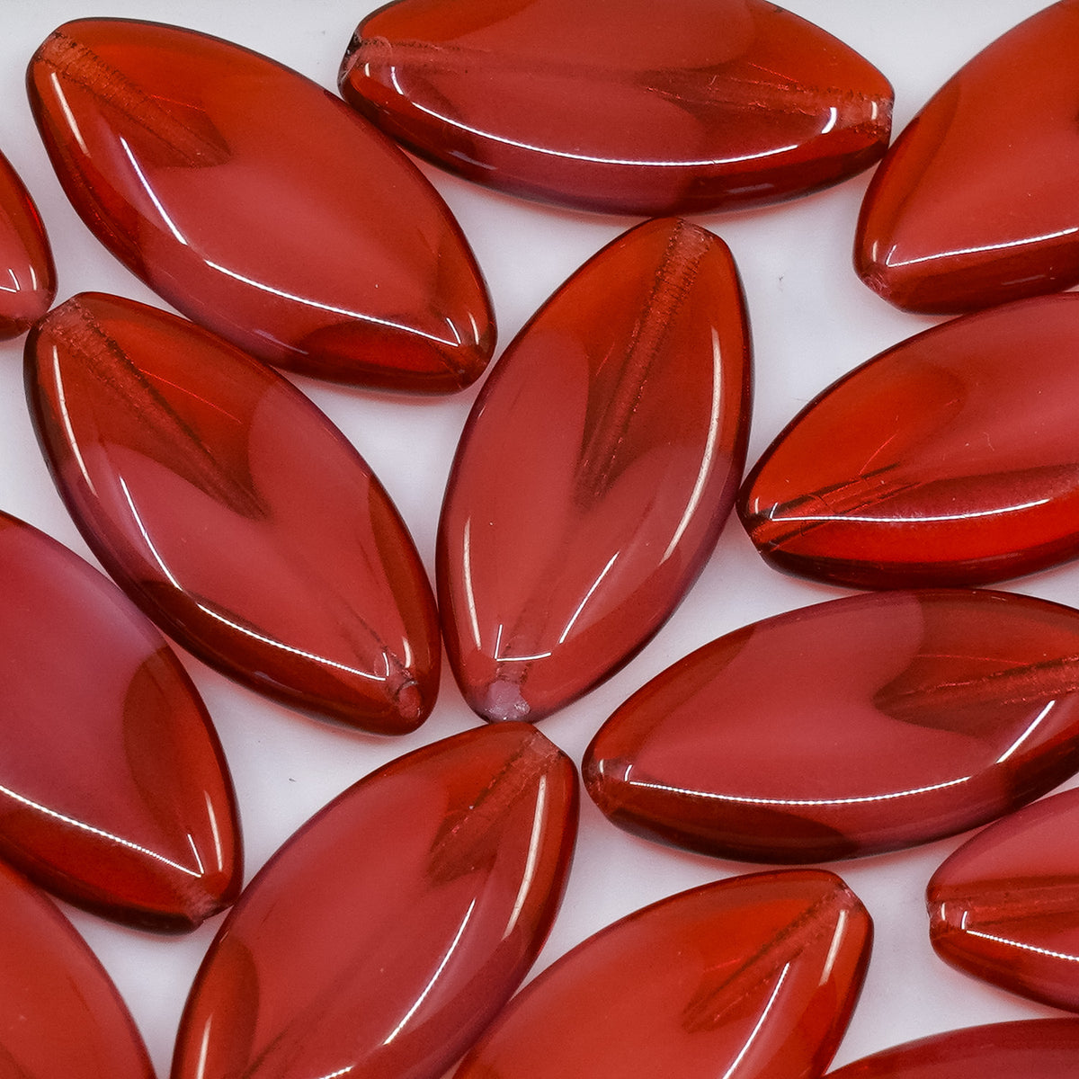OUTLET 250g/50g Pressed Oval Beads, 25 x 12 mm, Mixed White Red (06708), Glass, Czech Republic