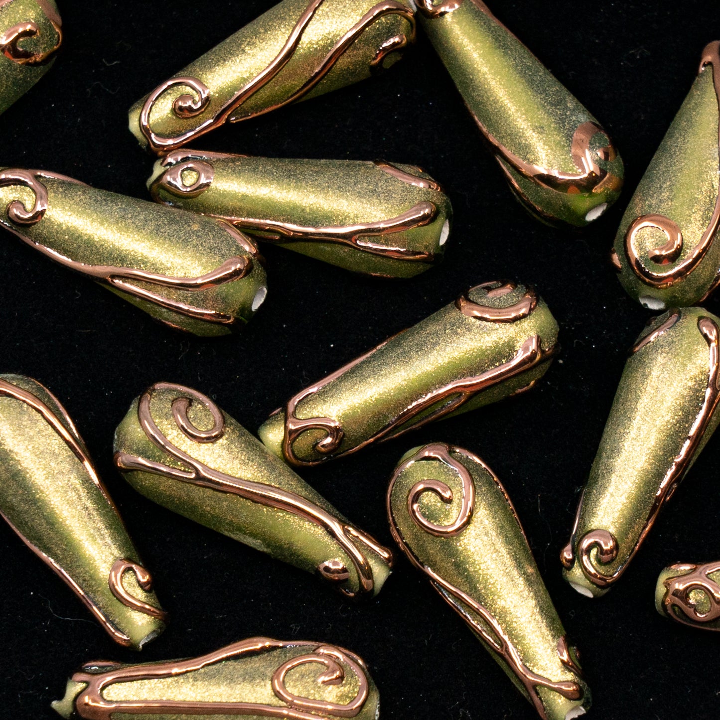 OUTLET 1 pcs Lampwork Teardrop Beads, 22 x 8 mm, Pd710 Pd10 B (PD710-PD10-b), Glass, Czech Republic